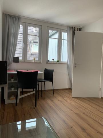 Zentrales Dachgeschossapartment In Leichligen Ляйхлінген Екстер'єр фото